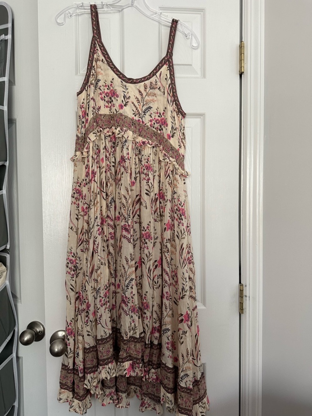 Spell Maisie High-Low Floral Skirt in Strawberry & Cream - Picture 3 of 4